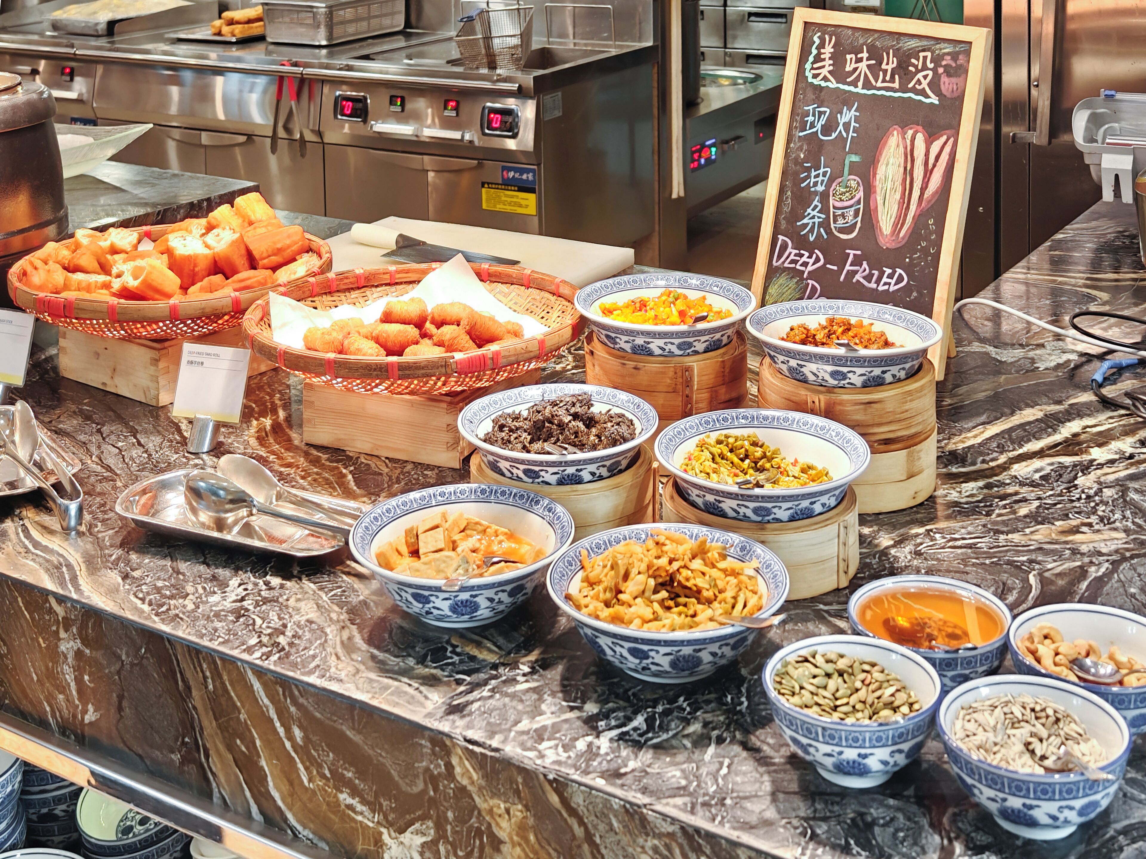 Bữa sáng buffet