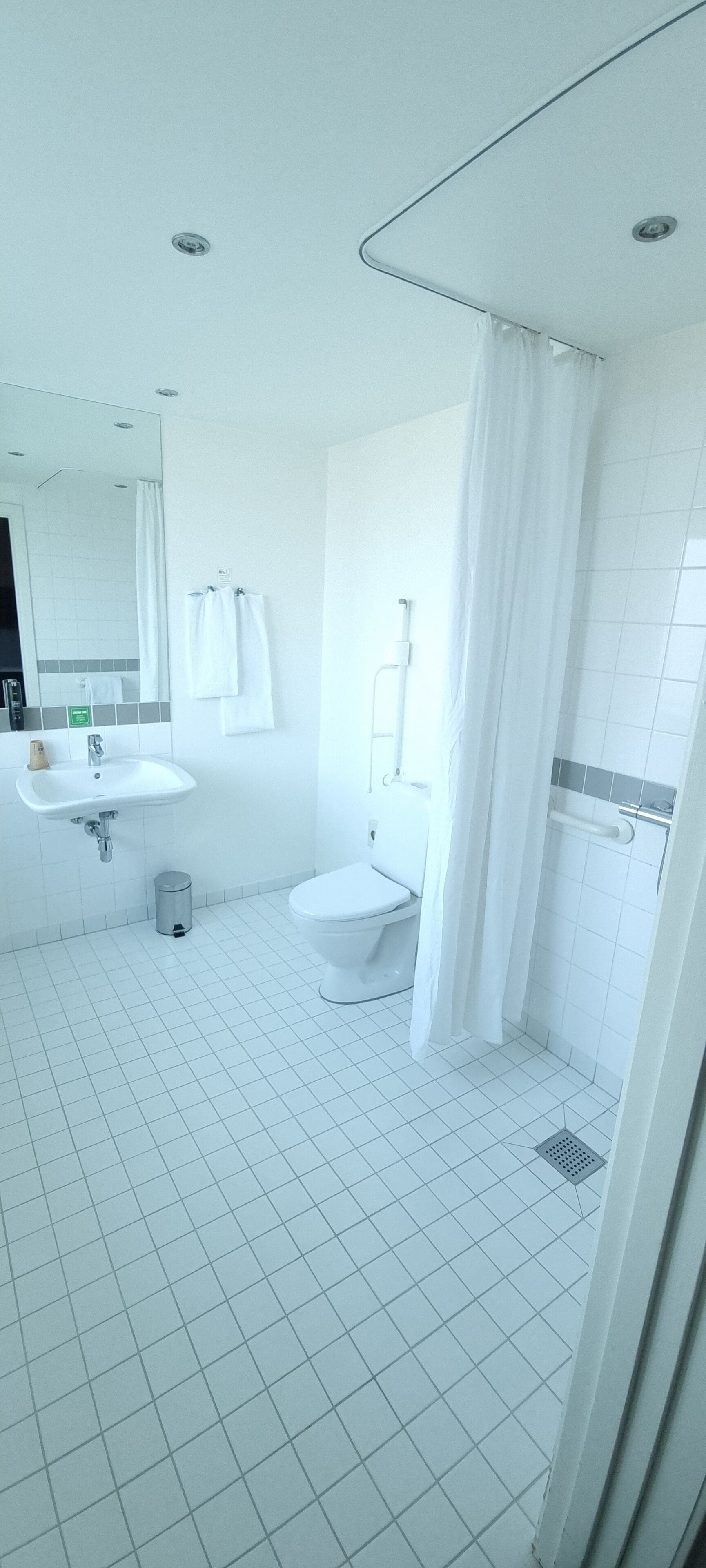 double room, accessible | bathroom | shower, hair dryer, towels