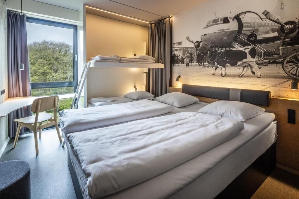 Ropa de cama hipoalergénica y escritorio