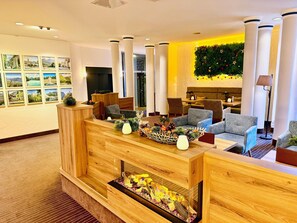 Lobby - Amber Hotel Bavaria (Bad Reichenhall)