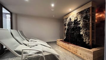 Soins corporels, massages aux pierres chaudes