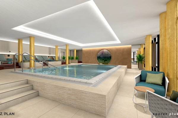 Indoor pool, pool loungers