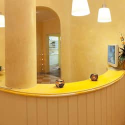 Soins corporels, massages aux pierres chaudes