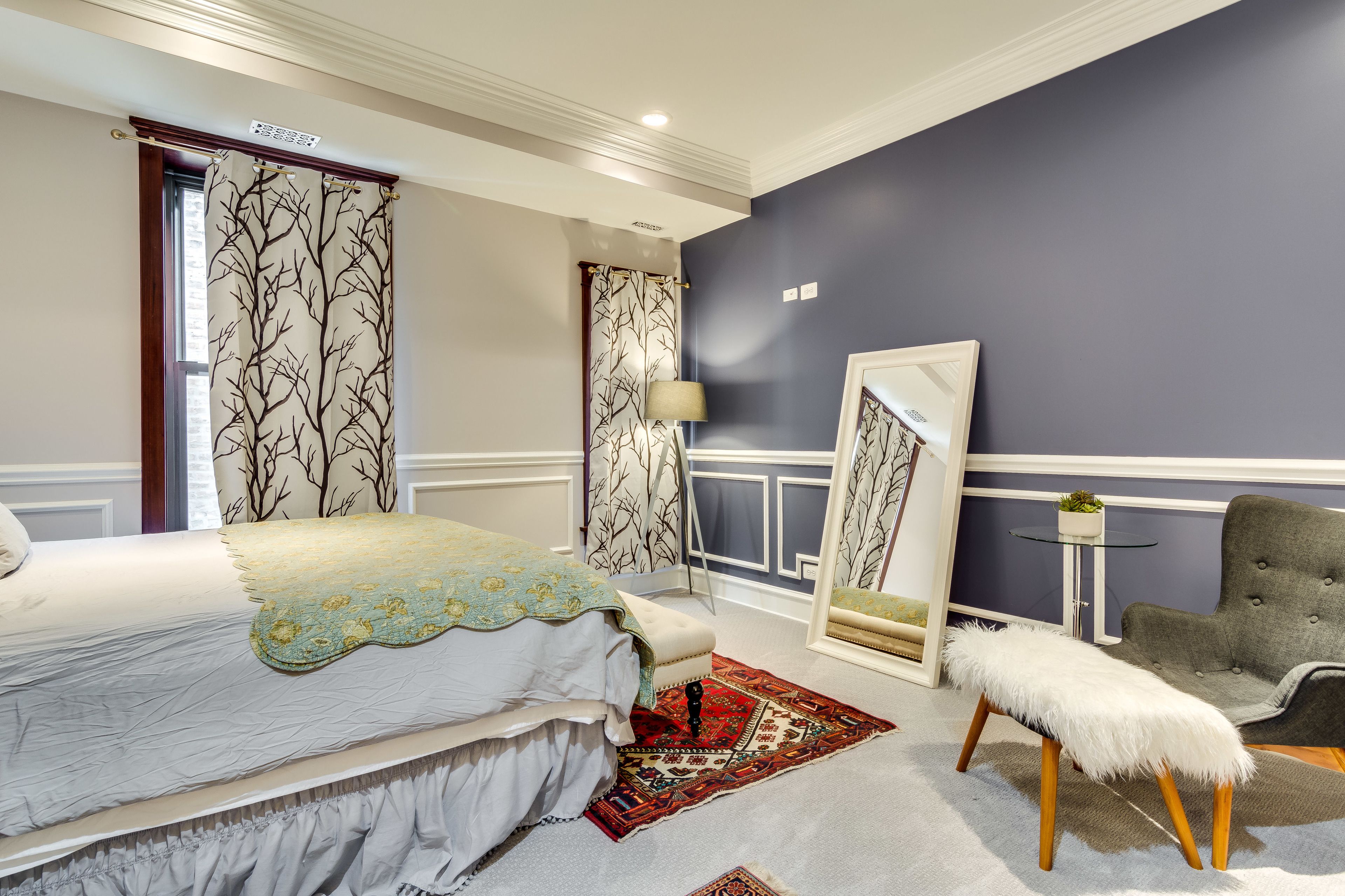 premium bedding, pillow-top beds, desk, free wifi