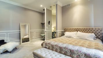 Bộ đồ giường cao cấp, nệm có lớp đệm bông, bàn