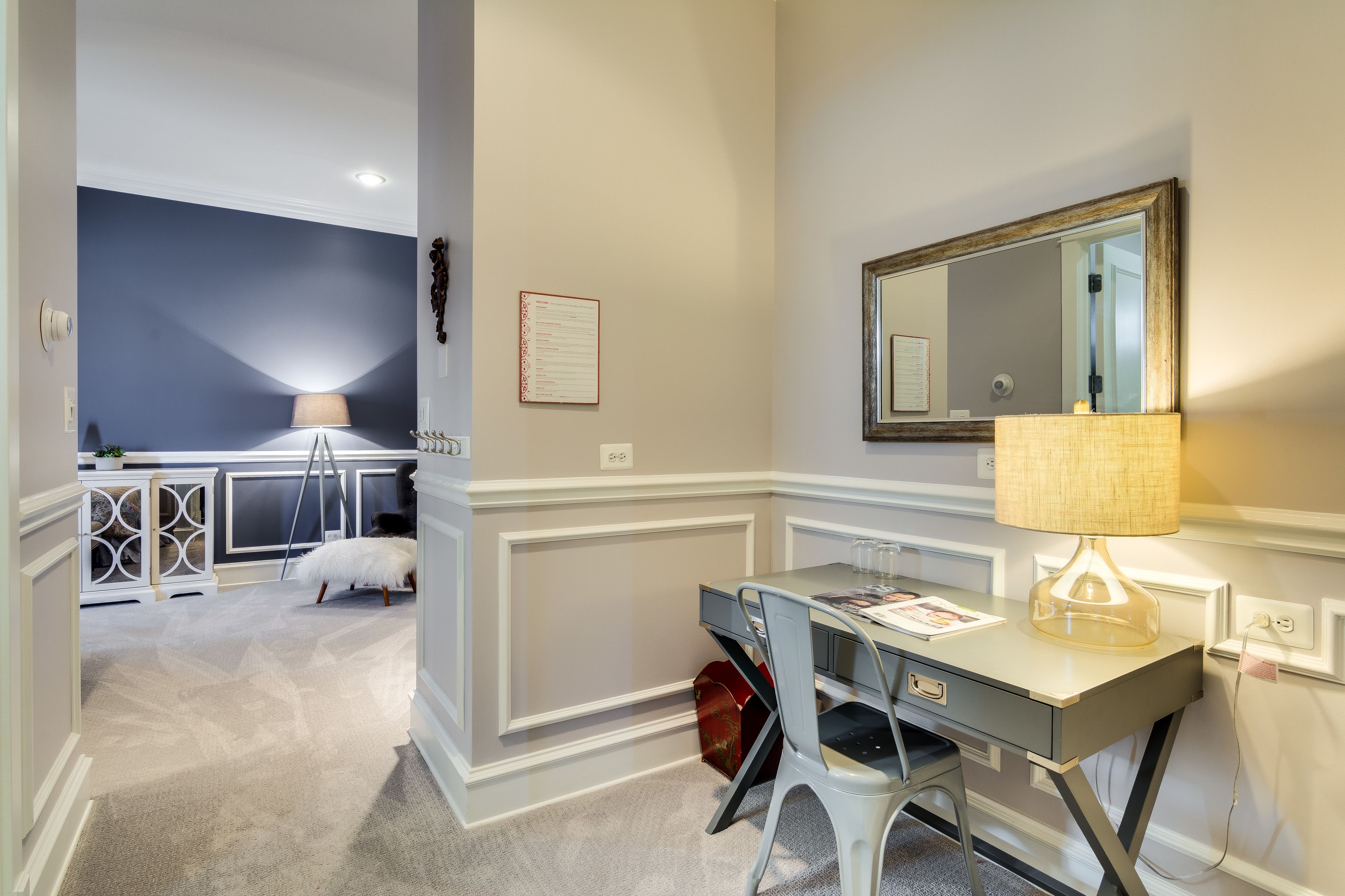 premium bedding, pillow-top beds, desk, free wifi