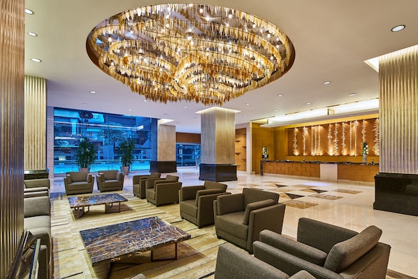 Lobby - Four Points by Sheraton Shanghai, Daning (Shanghai)