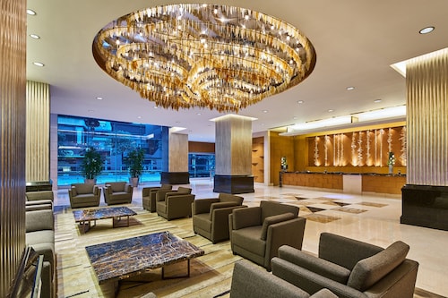 Four Points by Sheraton Shanghai, Daning