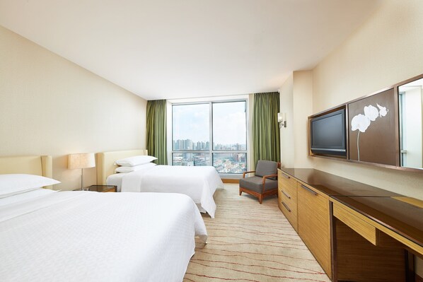 Room, 2 Double Beds - Four Points by Sheraton Shanghai, Daning (Shanghai)