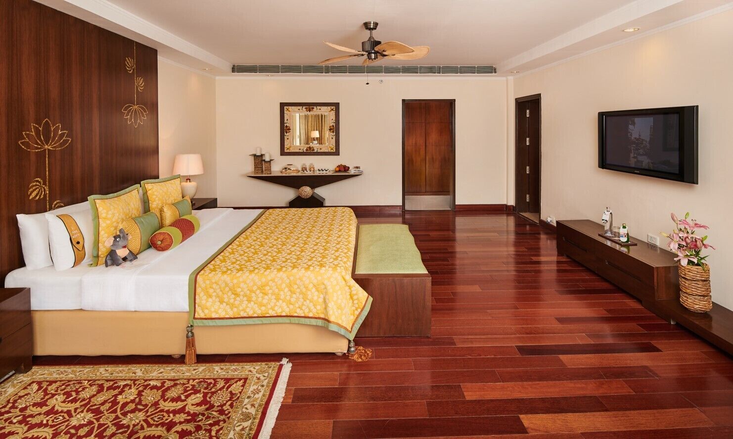 Room, Ground Floor (Lalit Legacy) | Minibar, in-room safe, individually furnished, desk