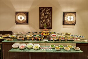 Desayuno buffet incluido todos los días 