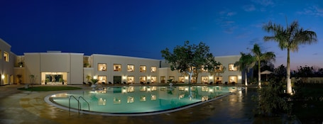 Outdoor pool, open 6:00 AM to 7:00 PM, sun loungers