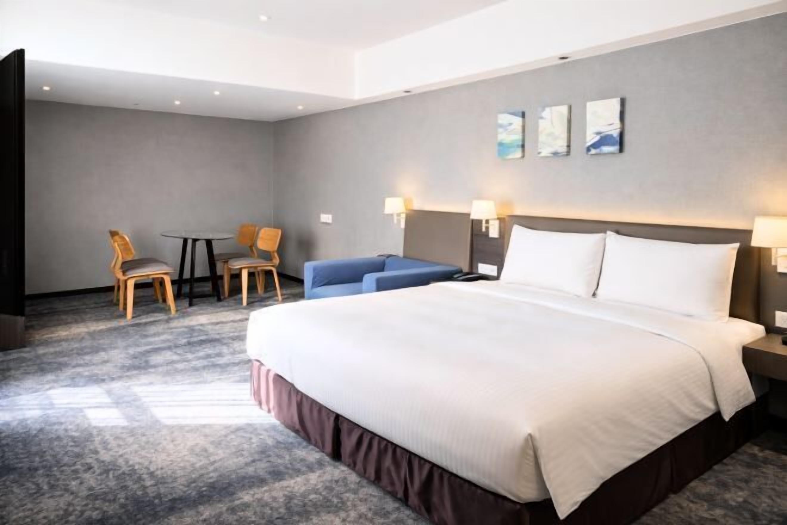 In-room safe, desk, laptop workspace, blackout drapes