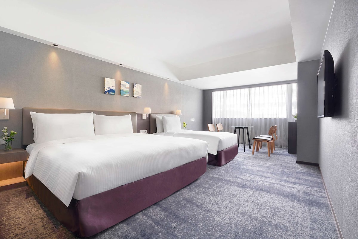 triple room, balcony | in-room safe, desk, laptop workspace, blackout curtains