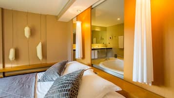 Luxury Suite | Premium bedding, in-room safe, individually decorated