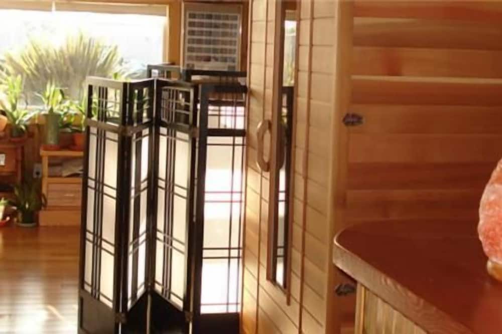 Coast Inn and Spa Fort Bragg