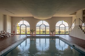 Indoor pool, seasonal outdoor pool, sun loungers