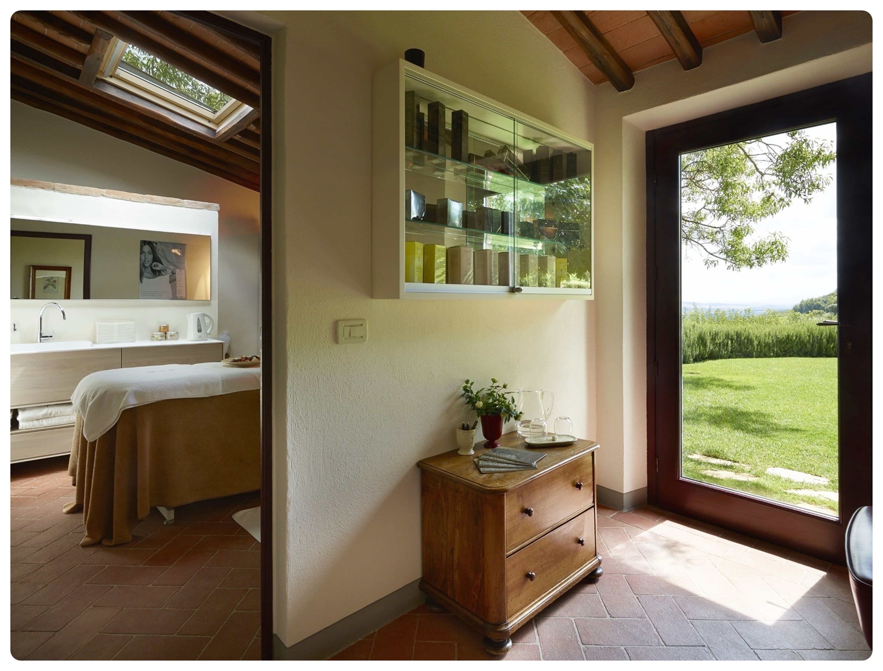 body treatments, facials, massages