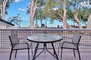 Basic-Apartment, 1 Schlafzimmer, Meerblick | Terrasse/Patio