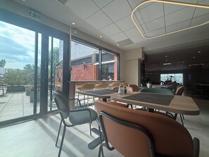 Daily buffet breakfast (EUR 19.00 per person)