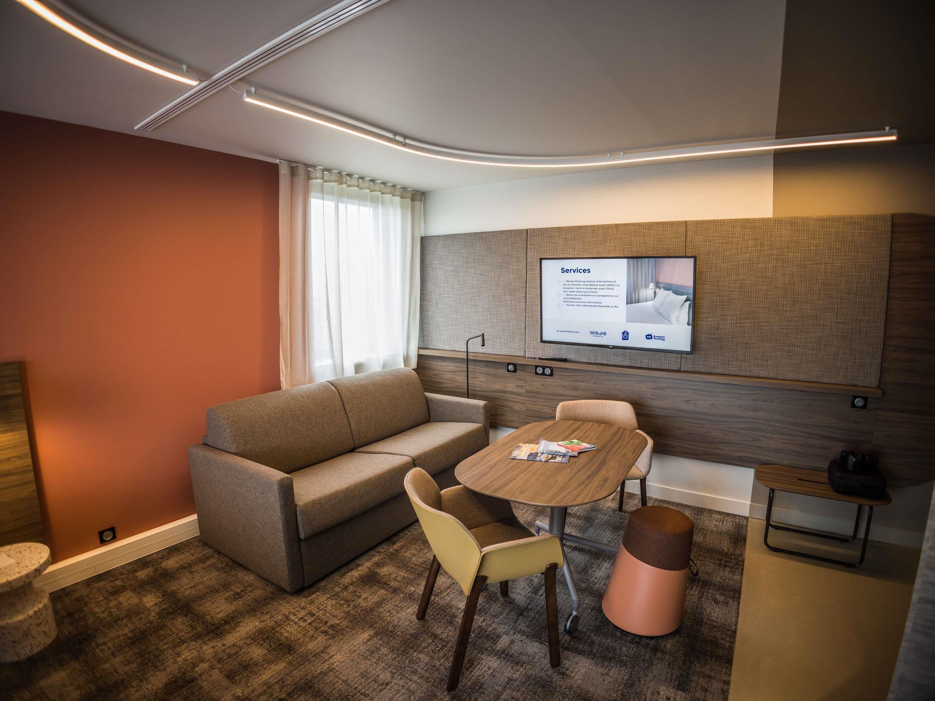 Executive Suite