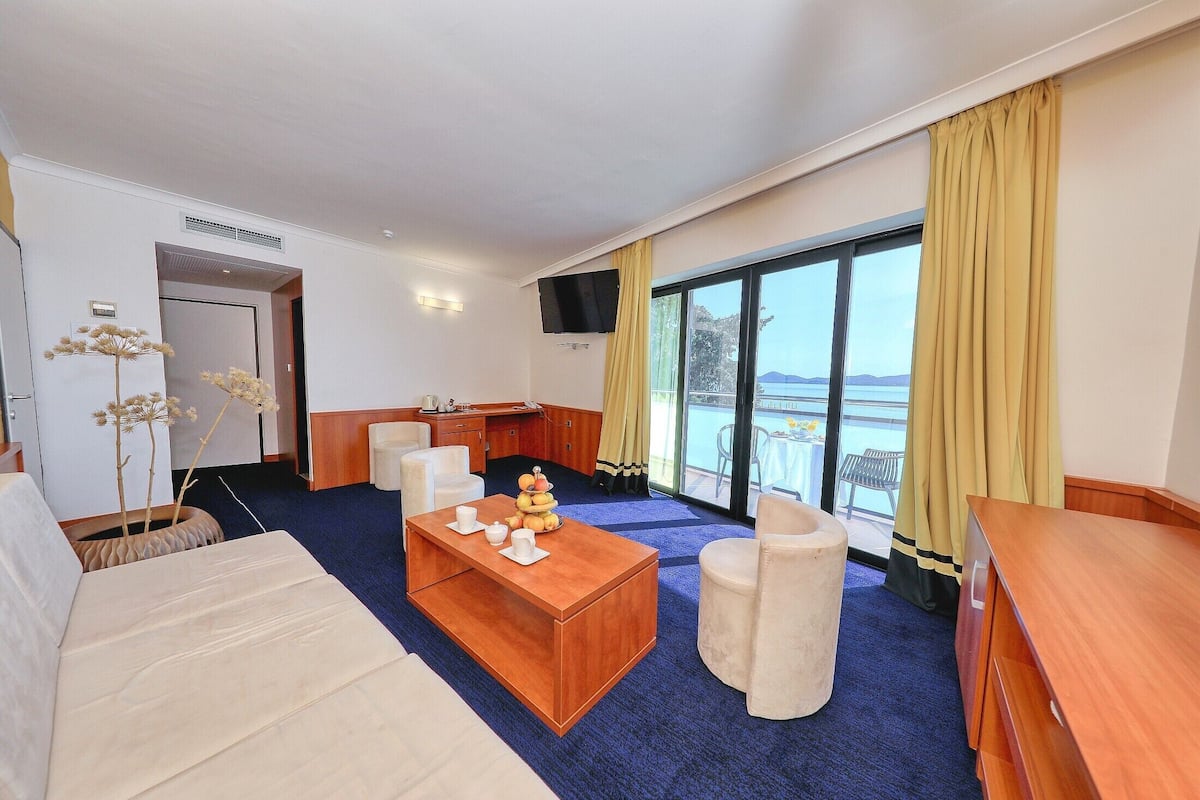 Suite, Balkon (Sea View) | Wohnbereich