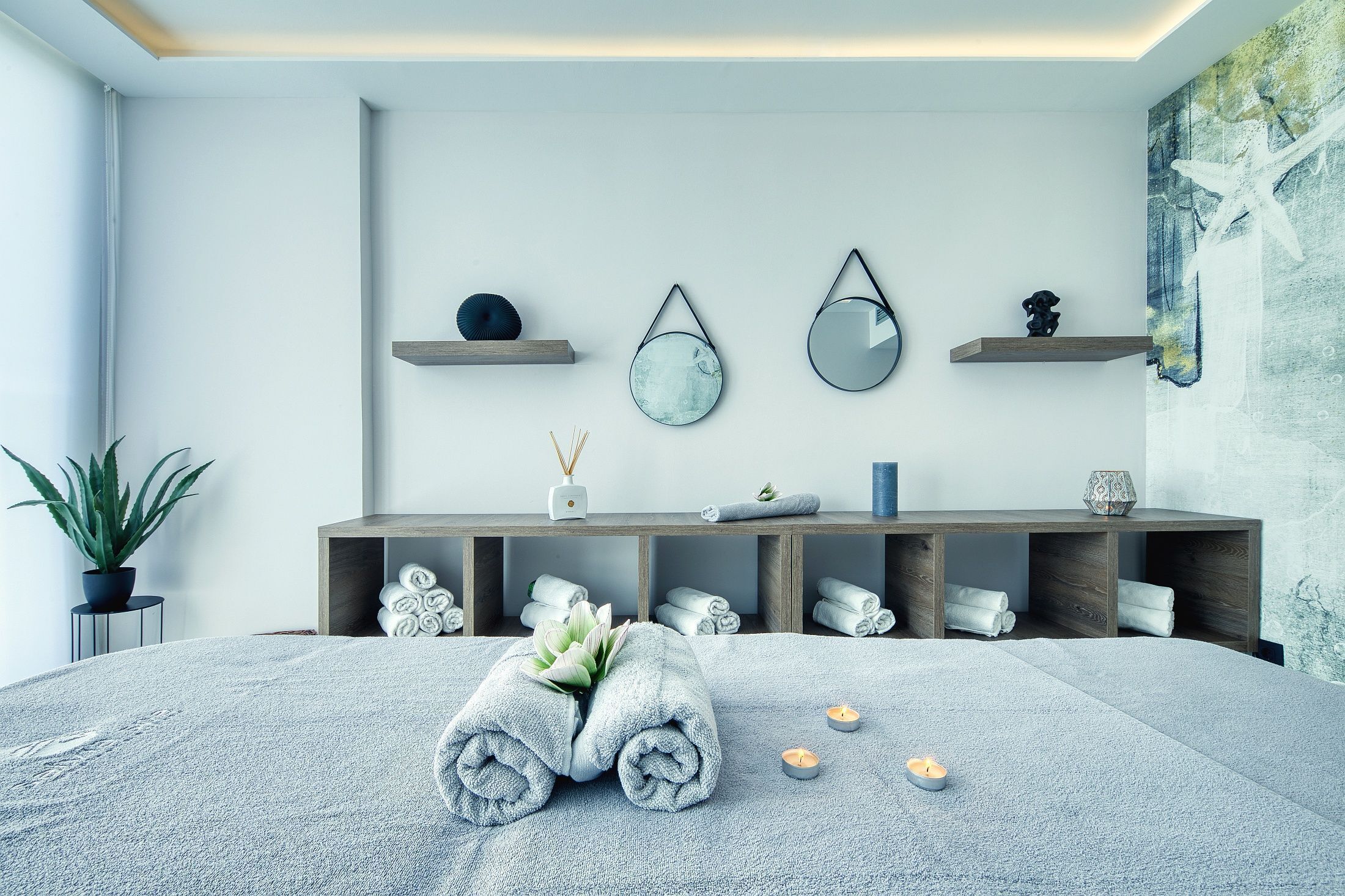 Körperbehandlungen, Ganzkörperwickelbehandlung, Körperpeelings