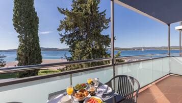 Suite, Balkon (Sea View) | Blick vom Balkon