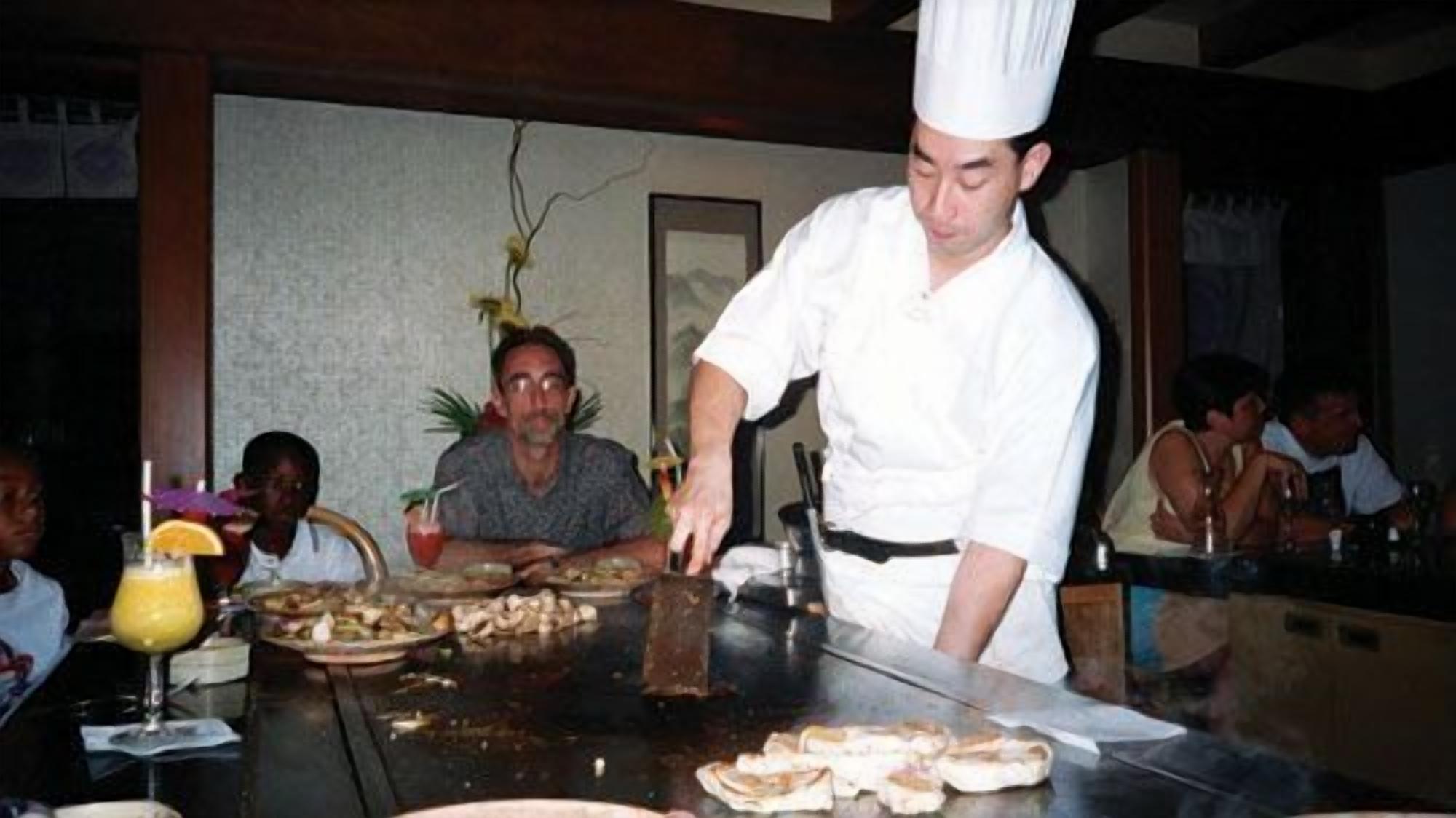 4 間餐廳，供應午餐