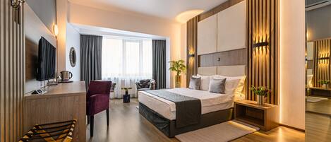 81-cm LED TV with digital channels, TV