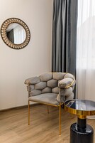 Sábanas de algodón egipcio, ropa de cama de alta calidad y minibar 