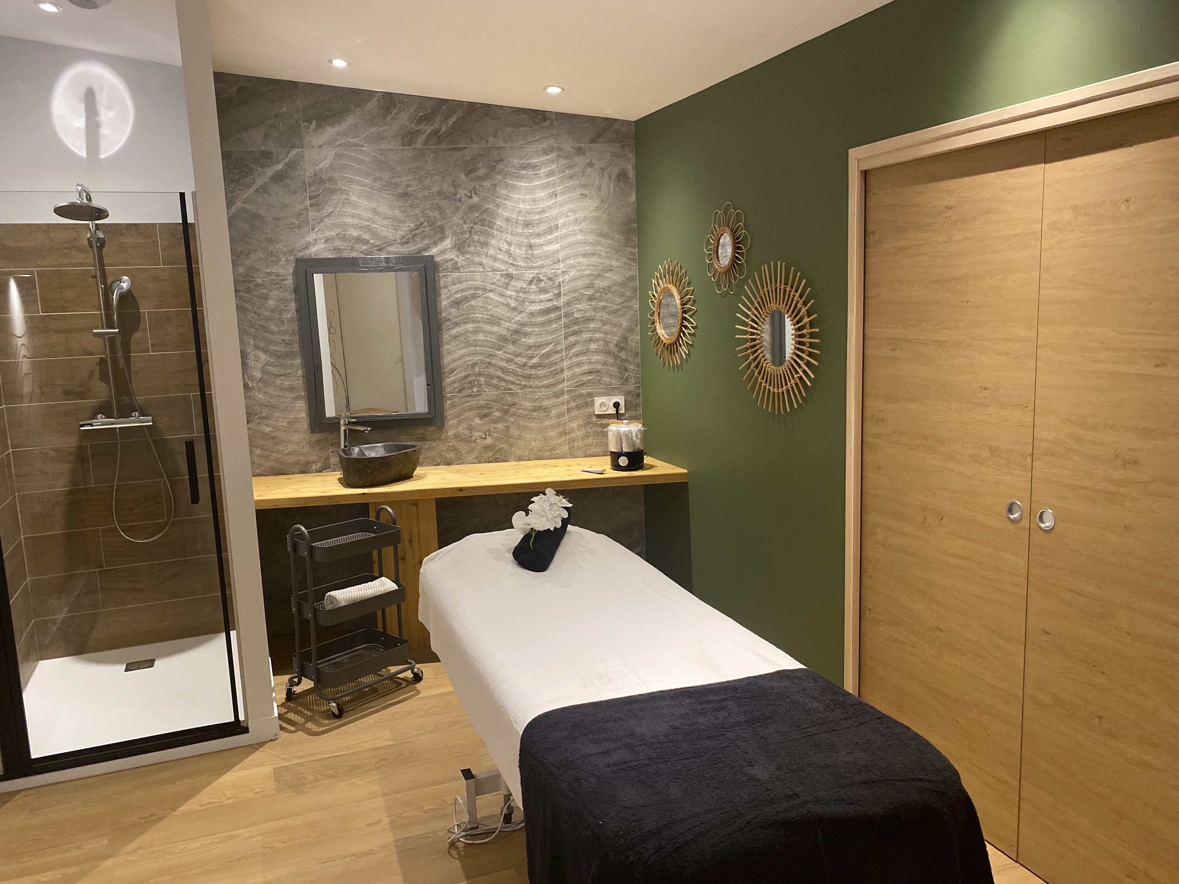 couples treatment room(s), turkish bath/hammam, body treatments