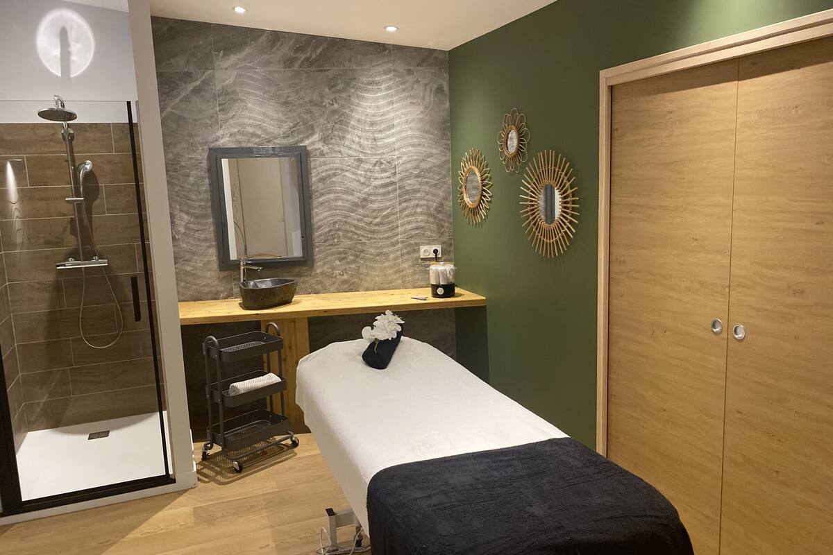 couples treatment room(s), turkish bath/hammam, body treatments