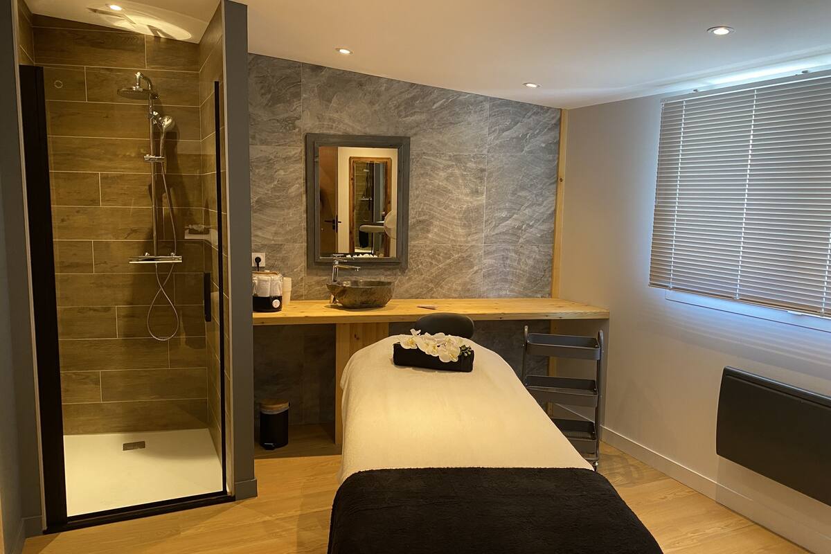 couples treatment room(s), turkish bath/hammam, body treatments