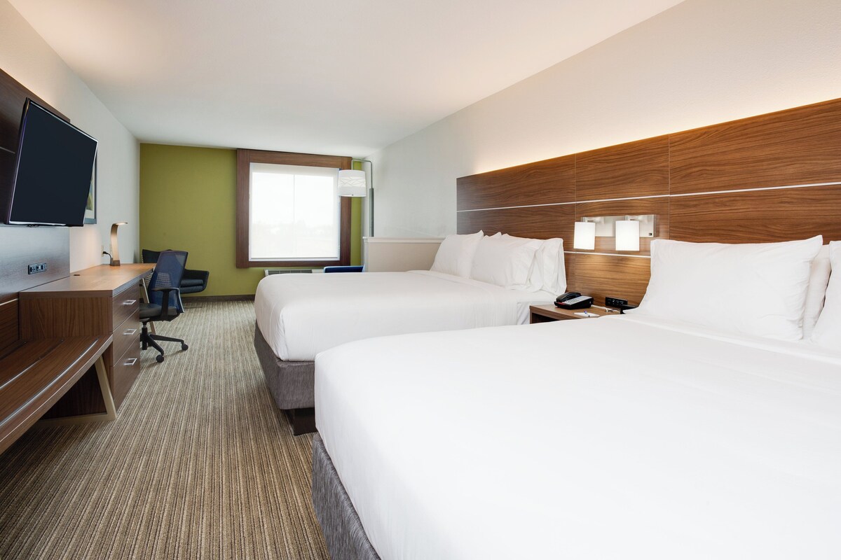 Suite, 2 Queen Beds