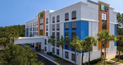 Holiday Inn Express & Suites Fleming Island by IHG
