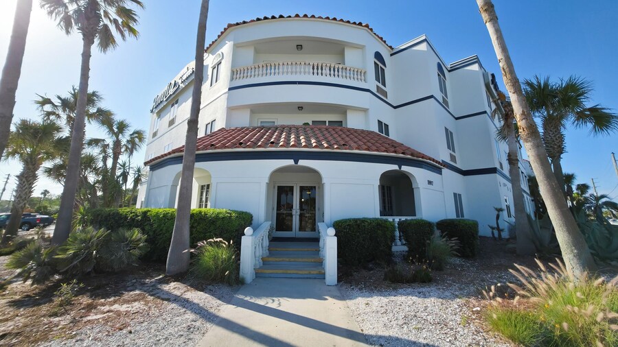 Amelia Hotel at the Beach