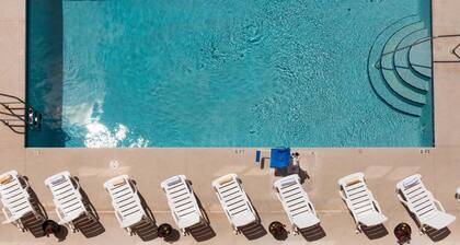 Amelia Hotel at the Beach