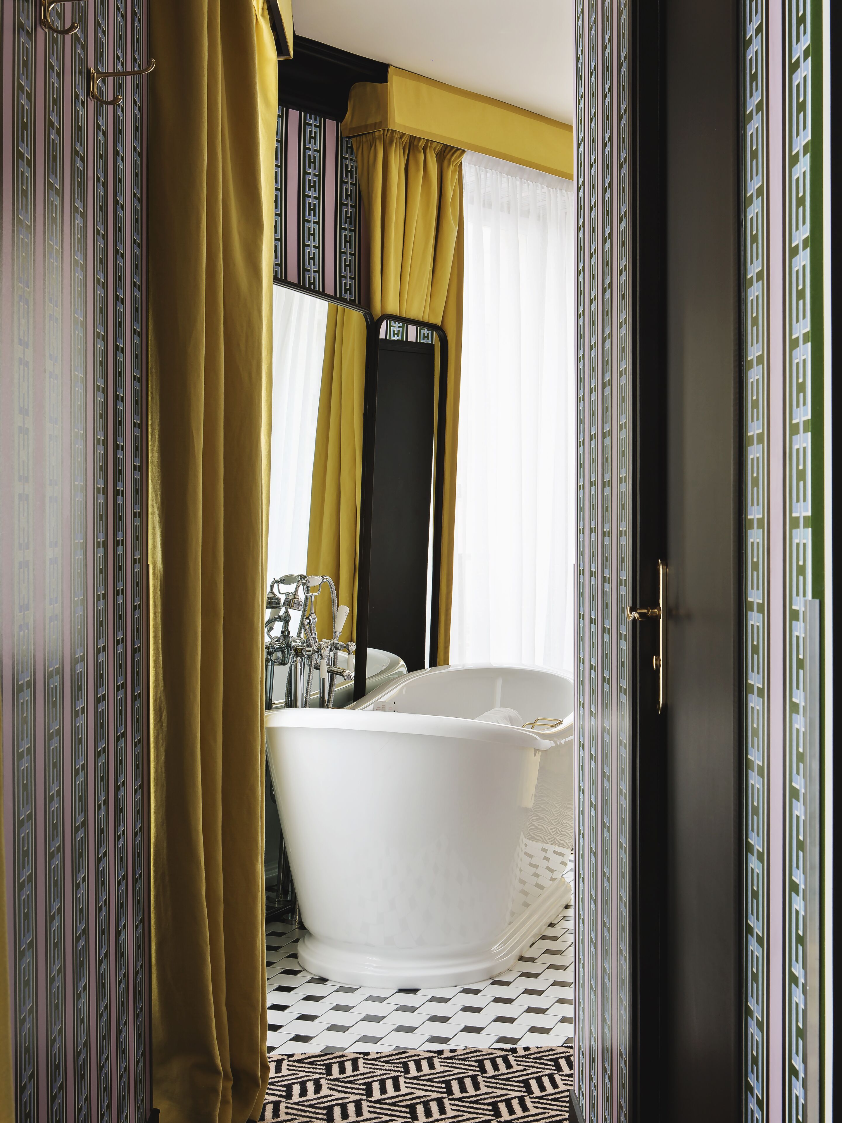 deluxe suite, 1 king bed with sofa bed, bathtub | premium bedding, memory-foam beds, minibar, in-room safe