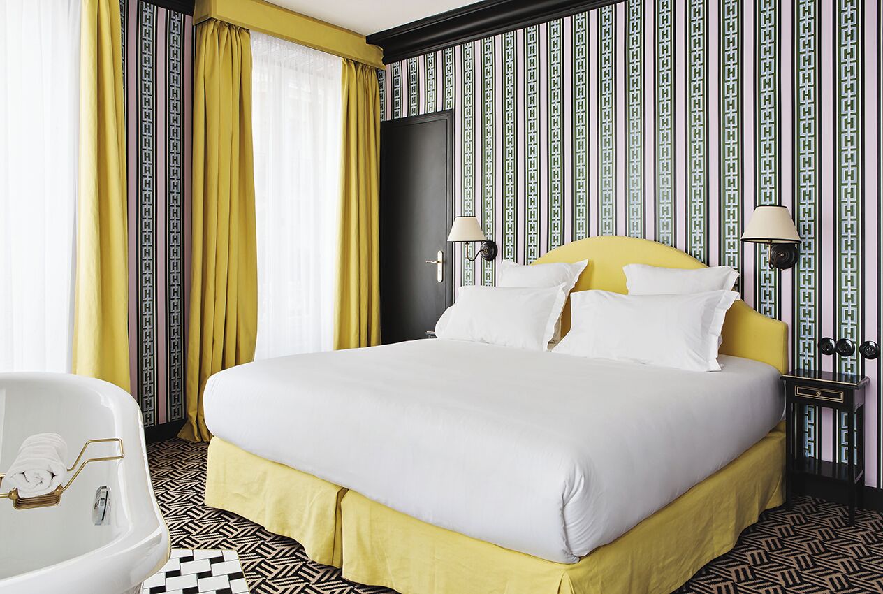 Suite Deluxe, 2 habitaciones | Ropa de cama de alta calidad, camas con efecto memoria y minibar 