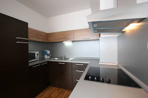 Fridge, microwave, coffee/tea maker, electric kettle