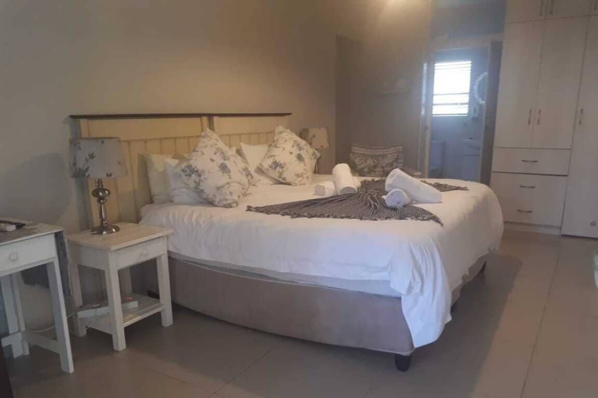 Premium bedding, Select Comfort beds, individually decorated