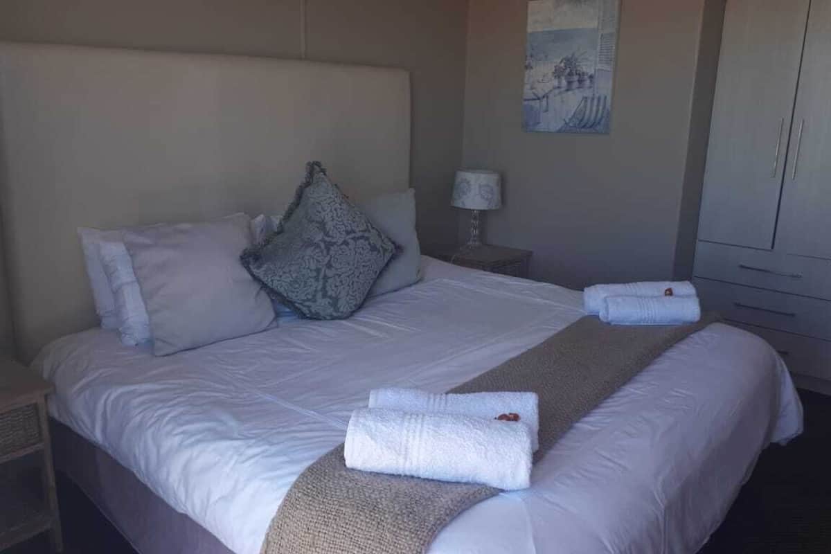 Premium bedding, Select Comfort beds, individually decorated