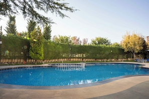 2 indoor pools, seasonal outdoor pool