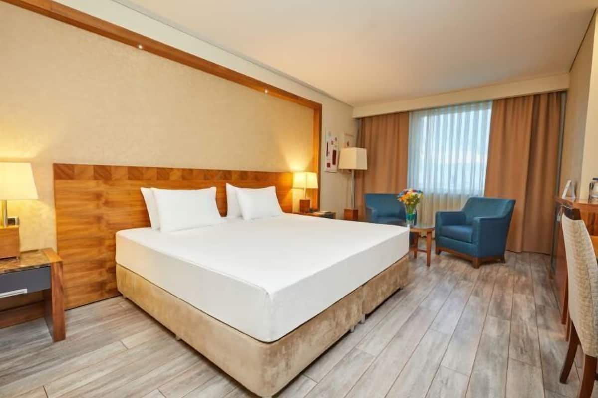 1 habitación, minibar, caja de seguridad en la habitación y escritorio