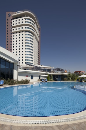 2 indoor pools, seasonal outdoor pool