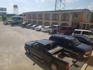 Property grounds - Cisco inn (Cisco)