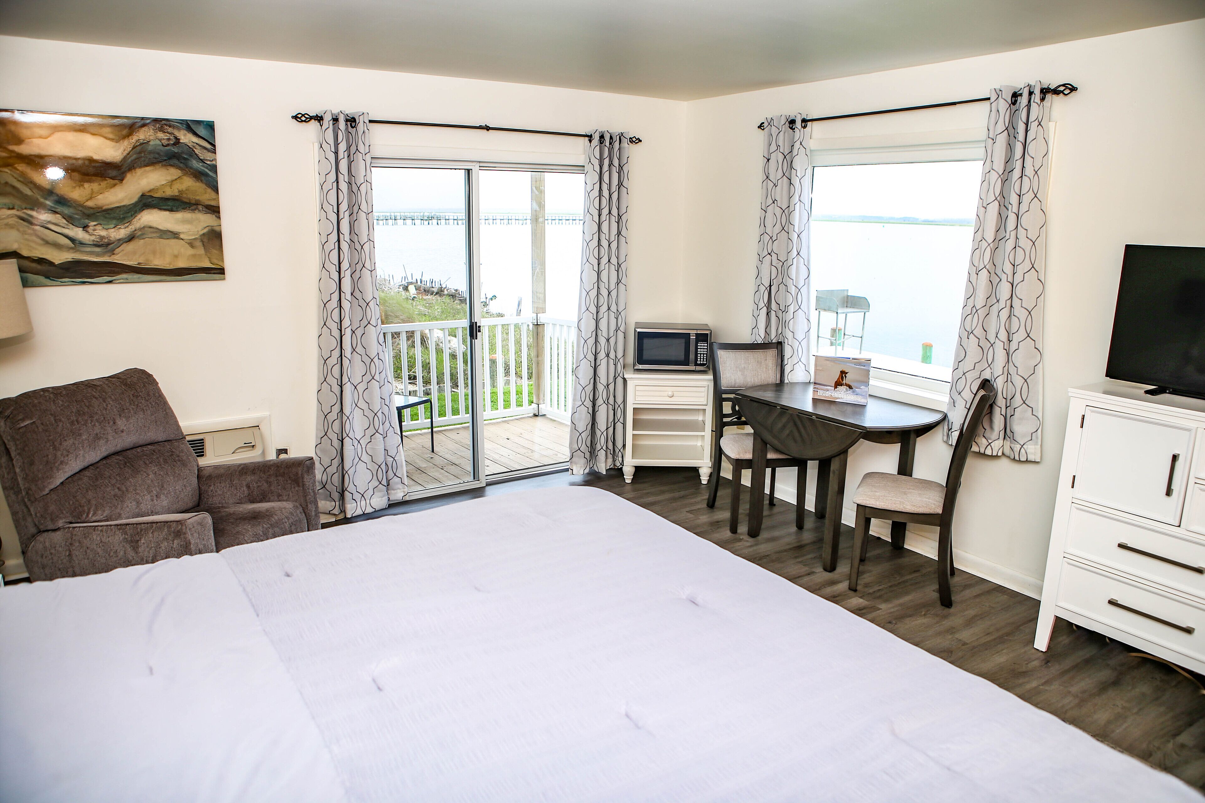 Deluxe Suite, 1 King Bed