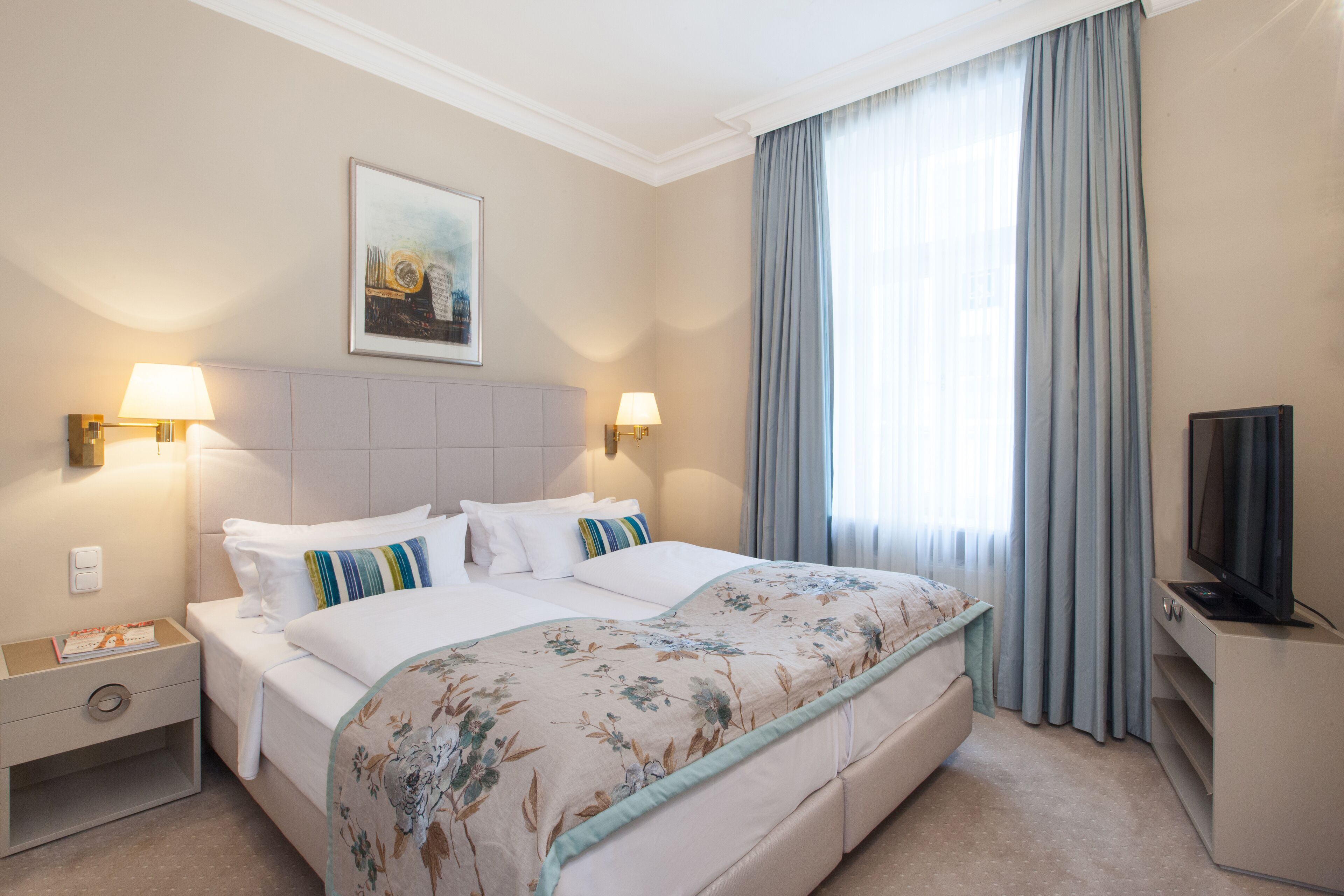 Apartment mit Kitchenette | Allergikerbettwaren, Minibar, Zimmersafe, Schreibtisch