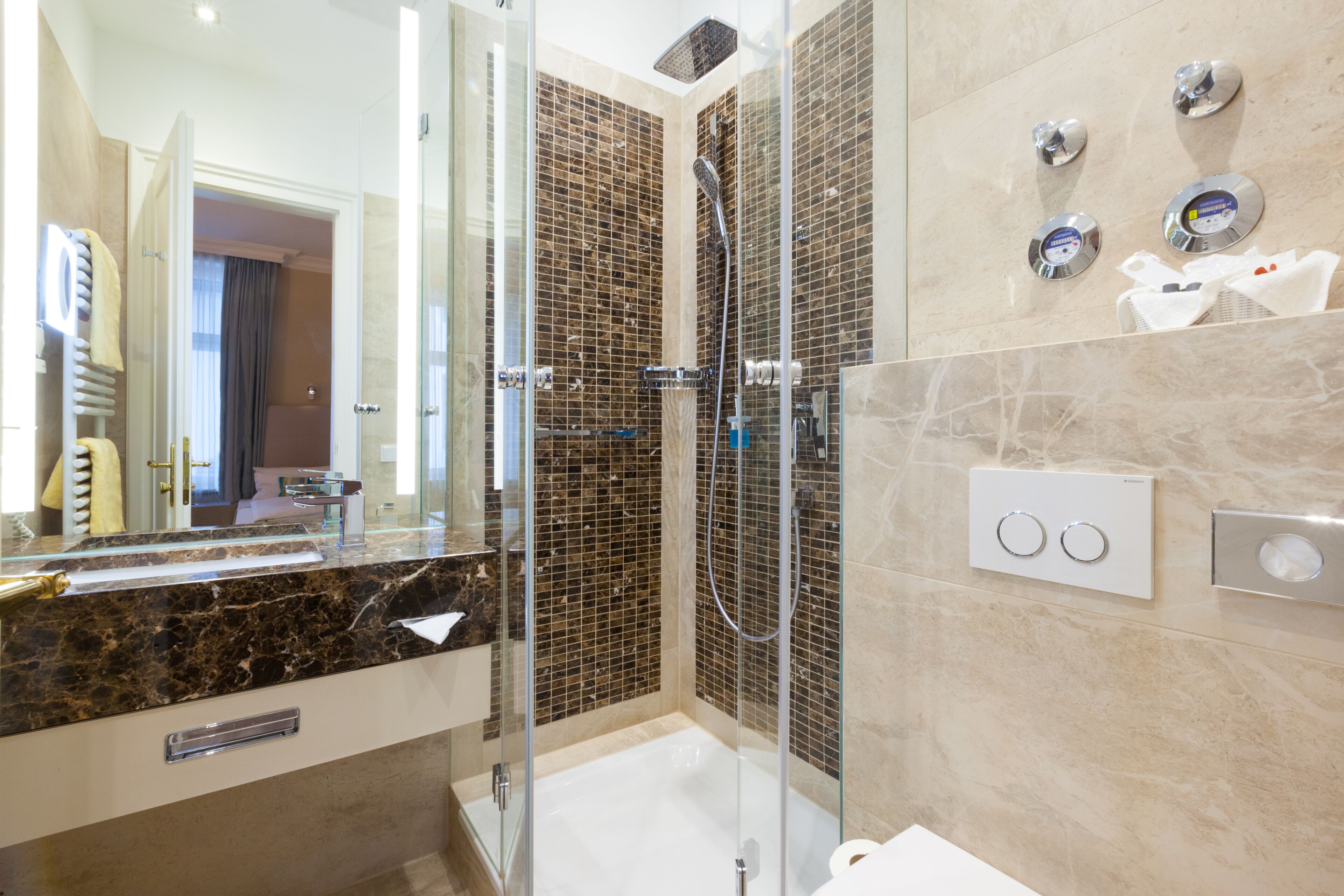 Photo - Hotel an der Oper